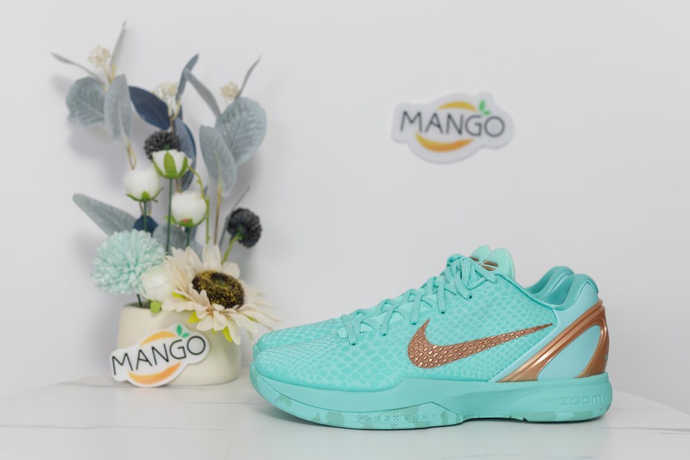 Jalen Brunson x Nike Zoom Kobe 6 Protro 'Statue of Liberty'