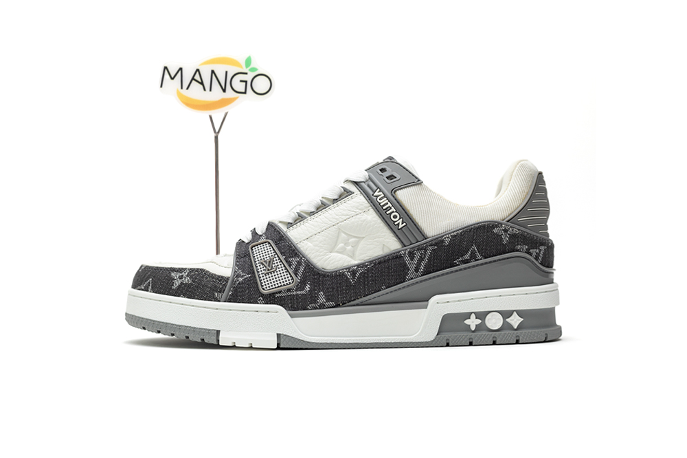 Louis Vuitton Sneaker Gray Denim