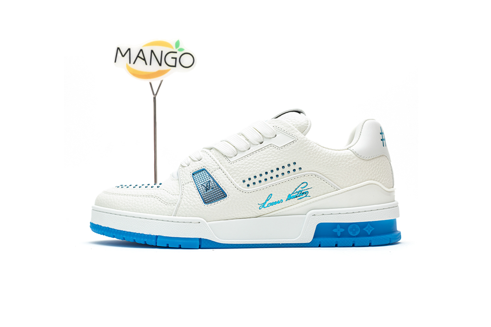 Louis Vuitton Sneaker White Blue Studs