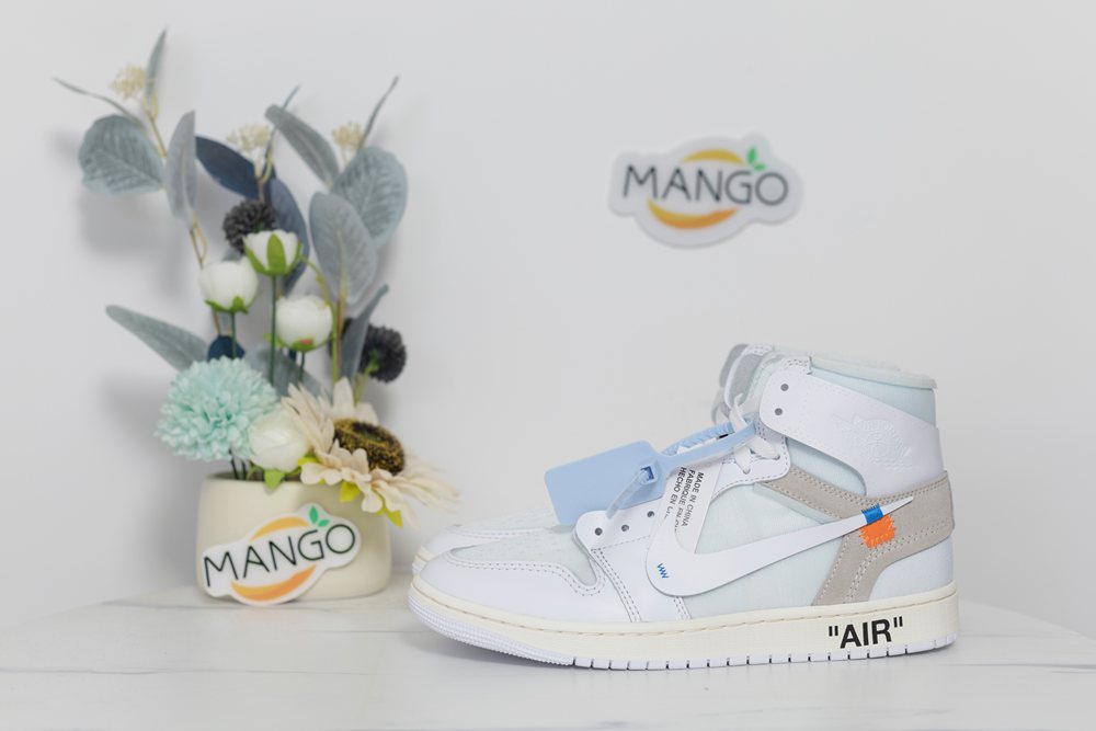 Off-White x Air Jordan 1 Retro High OG 'Alaska'