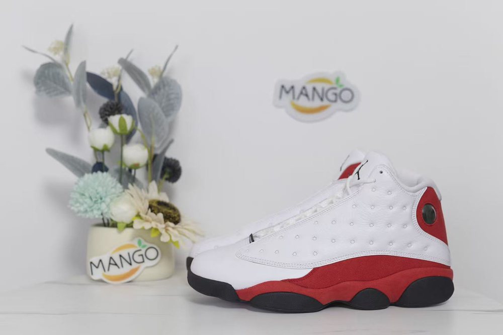 Air Jordan 13 Retro 'True Red' 2026