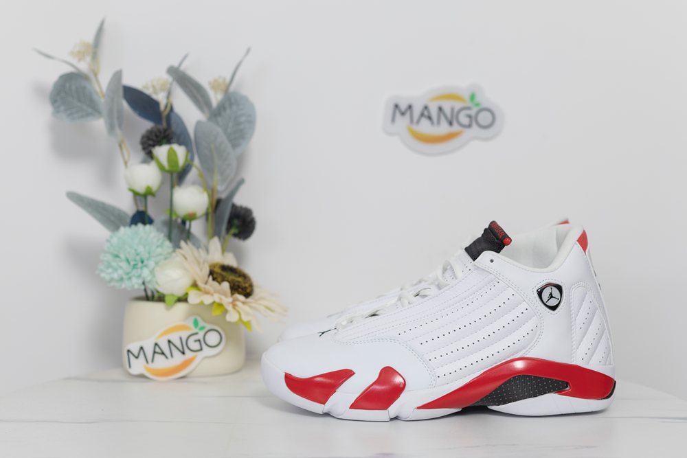 Air Jordan 14 Retro 'Candy Cane' 2019